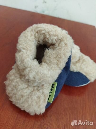 Одежда детская (пинетки Holty)