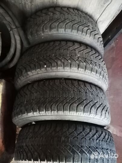 Goodyear Cargo Marathon 235/65 R17