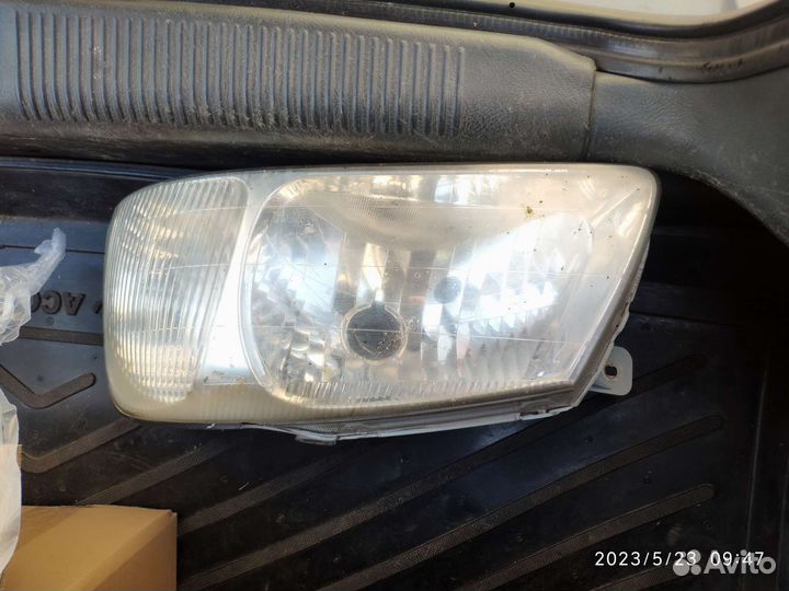 Фара передняя левая хентай акцент