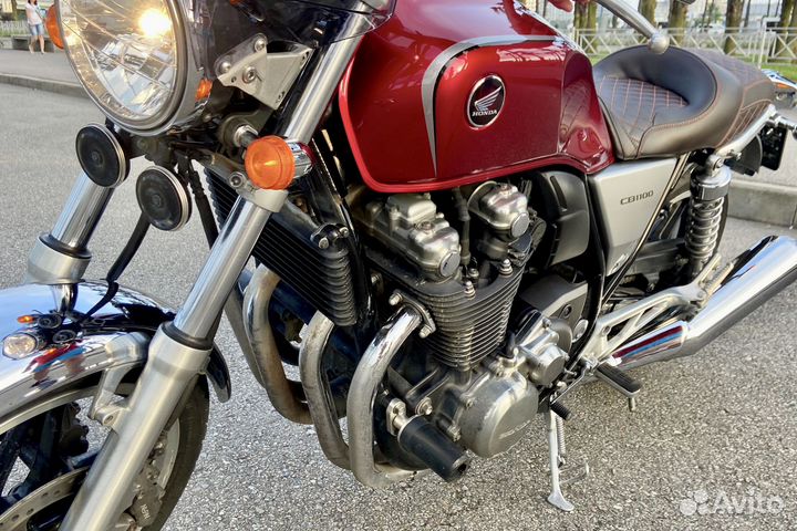 Мотоцикл Honda CB 1100