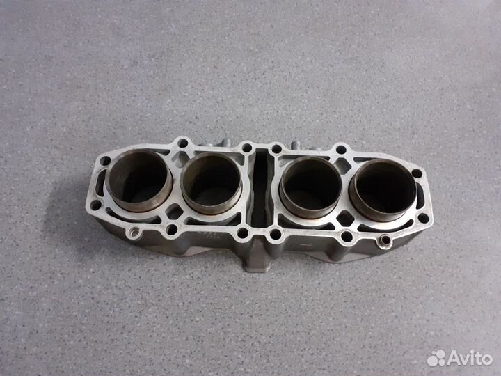 Kawasaki ZZR400-1 1990-1992 Блок цилиндров