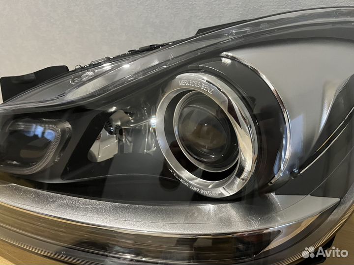 Левая фара Mercedes w204 рестайлинг всборе