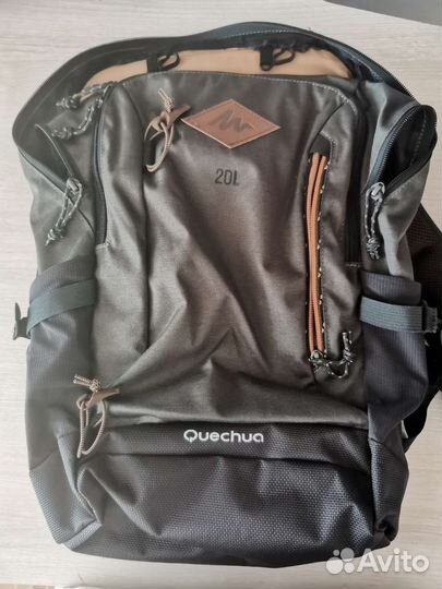 Рюкзак туристический quechua 20 литров новый