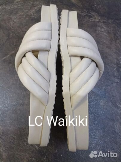 Шлёпанцы LC Waikiki и Н&М