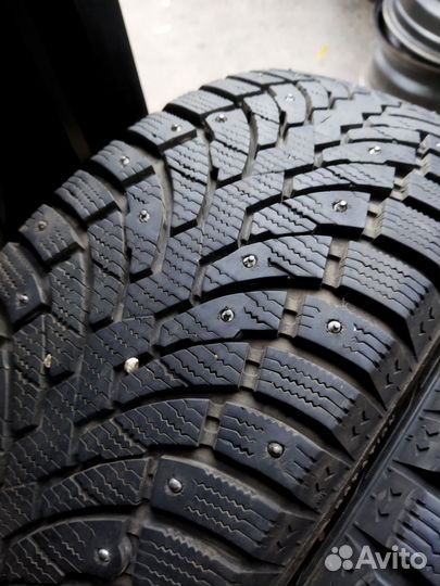 Pirelli Formula Ice 205/55 R16