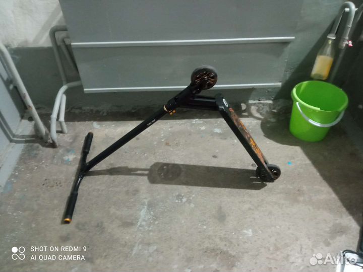 Самокат трюковой triad