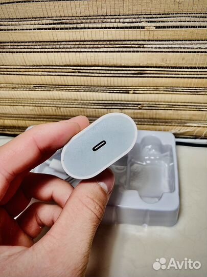 Быстрая зарядка для iPhone 20w (блок + кабель)