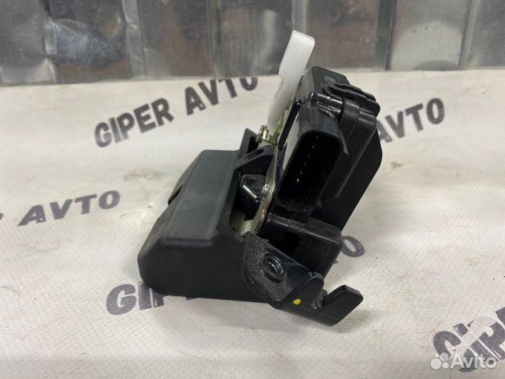 Замок багажника Kia Sorento UM prime 3 D4HBJ 2018