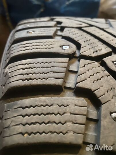 Pirelli Ice Zero 245/40 R18