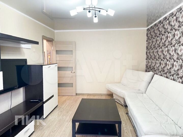 2-к. квартира, 53,4 м², 8/10 эт.