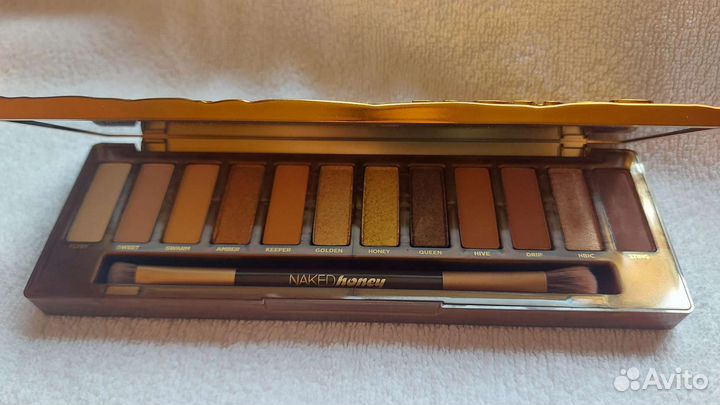 Тени для век urban decay