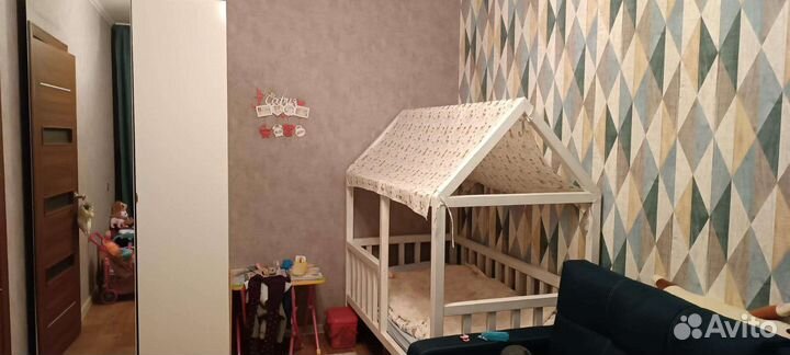 Кровать детская домик