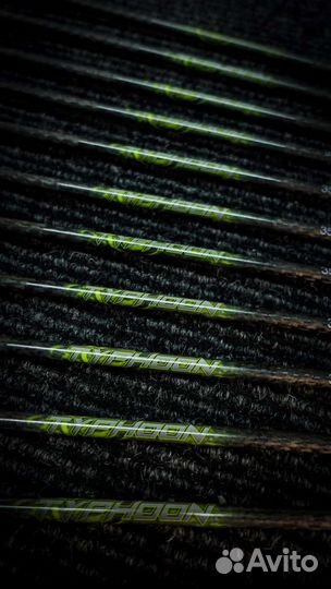 Стрелы Element Typhoon 300 и 350 спайн новые