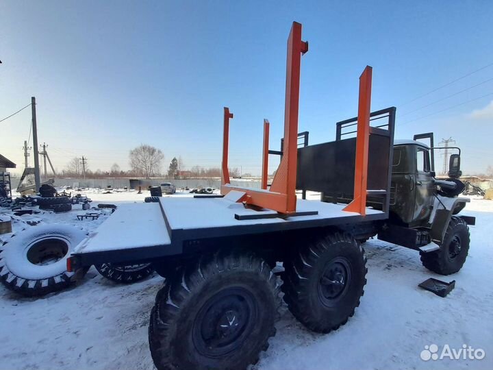 Лесовозная платформа универсальная