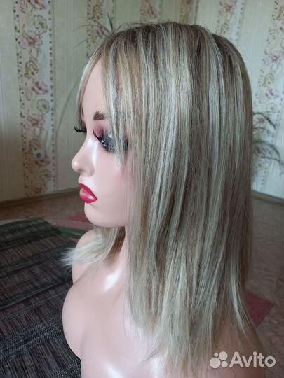 Парик женский