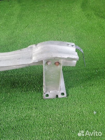 Жесткость бампера передний Audi A5 cala 2009