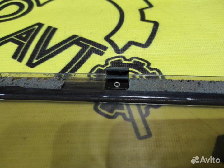 Ветровик задний правый Toyota Camry ACV40 2AZ-FE