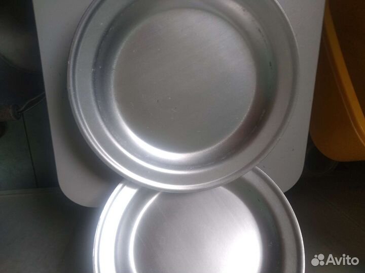 Тарелка алюминиевая новая