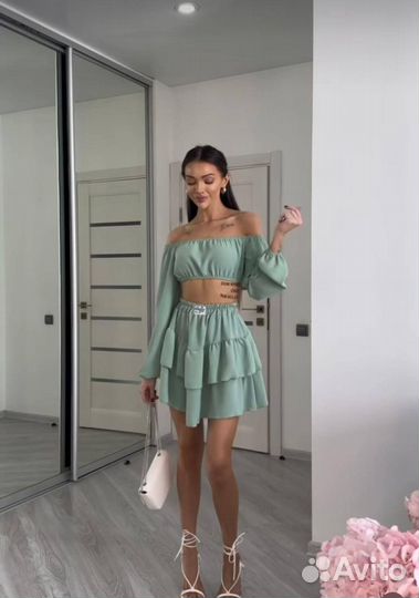 Летний женский костюм топ и юбка 42