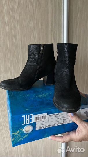 Ботинки демисезонные женские