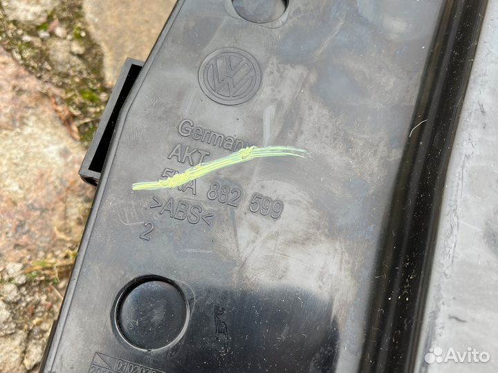 Бардачок ящик под левое сидение VAG