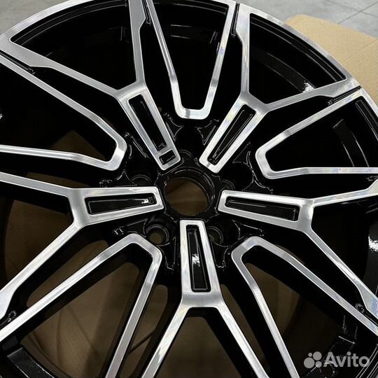 Диски для BMW G-series 3,5,7 825M Style