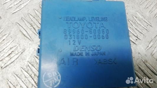 Блок управления светом lexus LS 3 (1NI12X701)