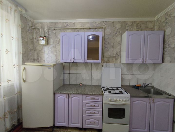 3-к. квартира, 64 м², 1/2 эт.