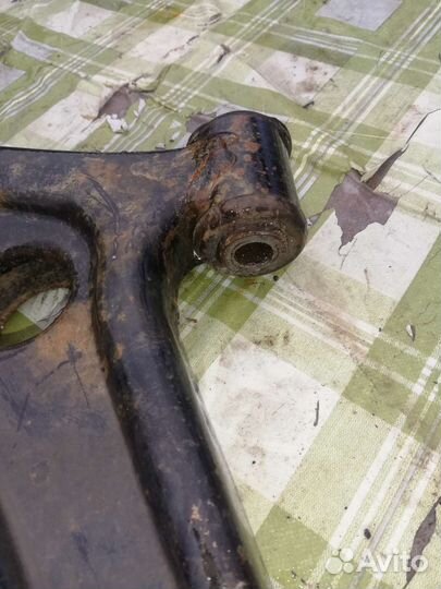 Рычаг подвески передний Митсубиси ASX