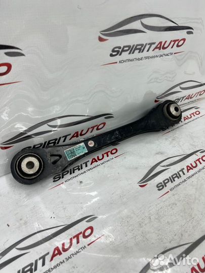 Рычаг подвески верхний задний правый Kia Stinger 1