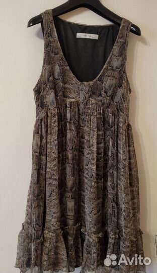 Шелковое платье Zara