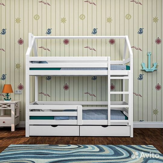 Двухъярусная кровать массив