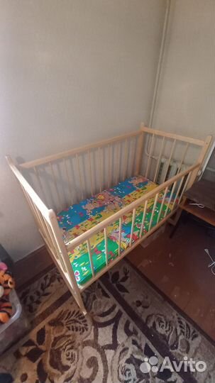 Детская кроватка