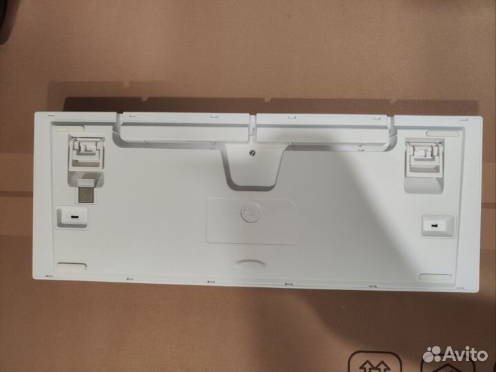 Механическая игровая беспроводная клавиатура TKL