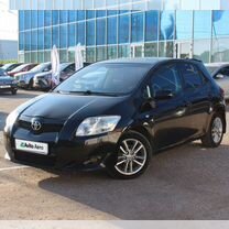 Toyota Auris 1.6 AMT, 2009, 218 000 км, с пробегом, цена 655 000 руб.