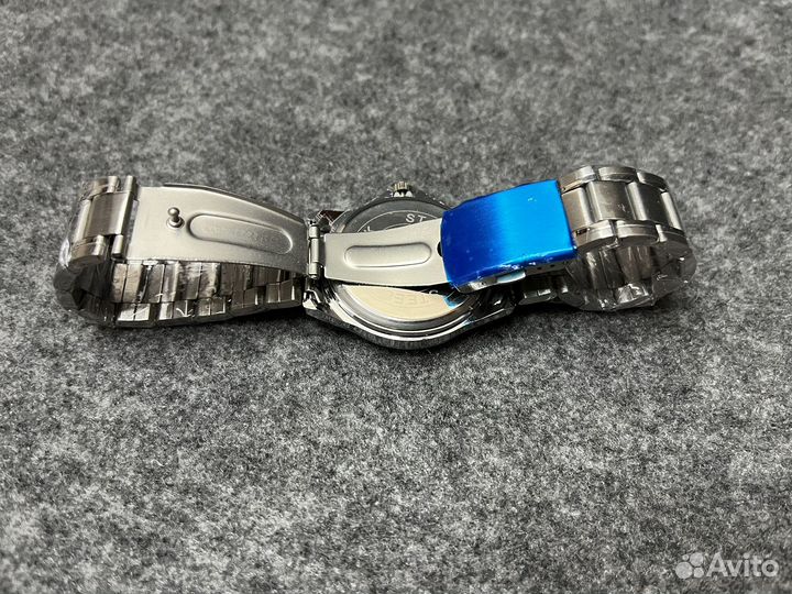 Часы casio новые