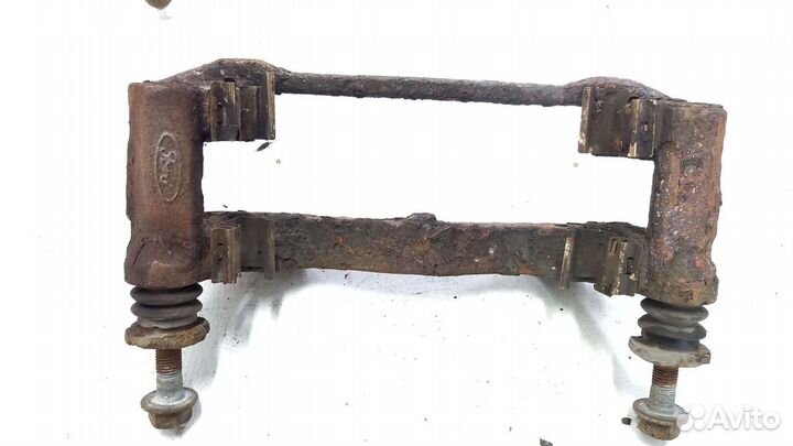 Скоба заднего суппорта Ford Transit 7