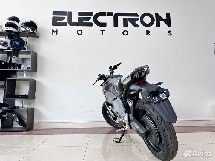 Электромотоцикл Super Soco Street Hunter