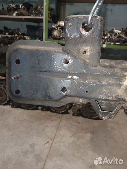 Балка подвески Suzuki Grand Vitara H25A