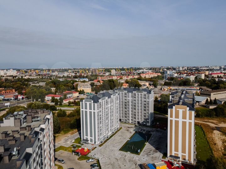 2-к. квартира, 56 м², 10/10 эт.