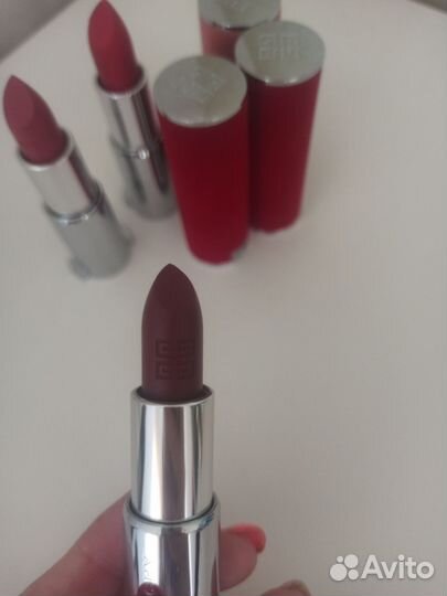 Givenchy Стойкая матовая губная помада