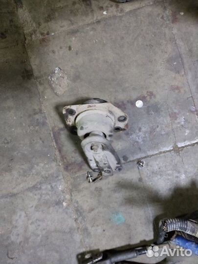 Опора двигателя правая Chevrolet Lacetti