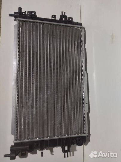 Радиатор охлаждения opel astra h