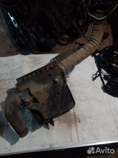 Корпус фильтра volkswagen golf 3