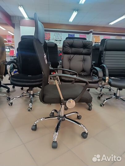 Компьютерное кресло новое с гарантией