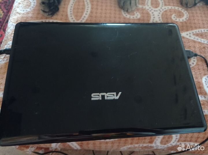 Ноутбук asus