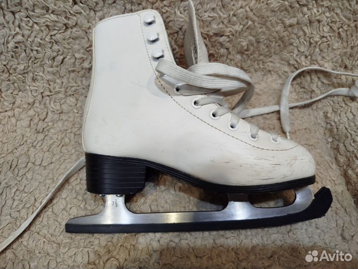 Коньки фигурные детские