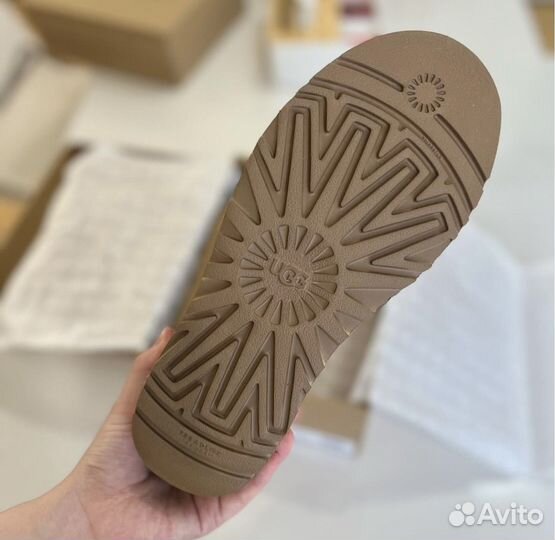 Ugg женские на платформе tazz Chestnut