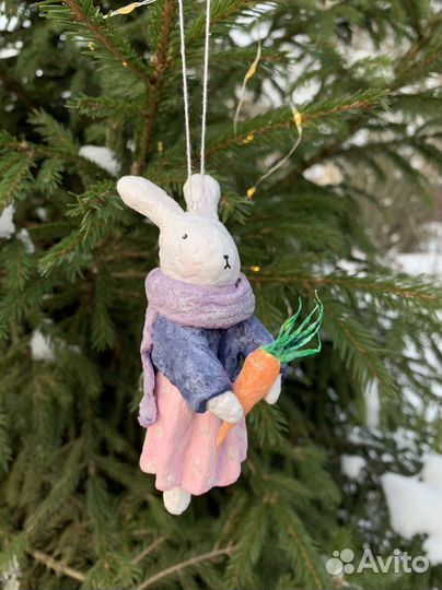 Ватная елочная игрушка Кролик