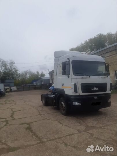 МАЗ 5440А9-1320-031, 2011